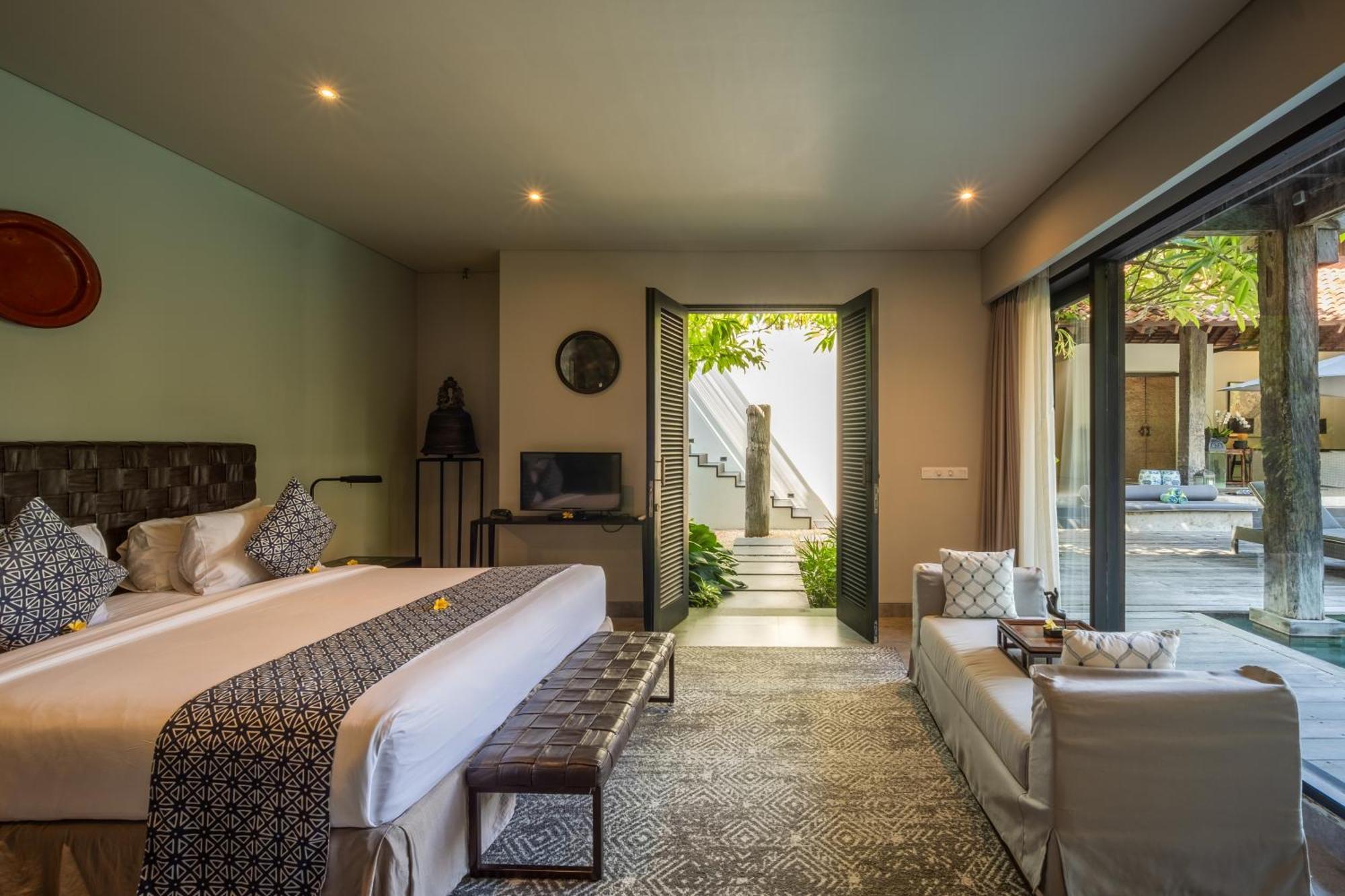 Villa De Suma - Fully Staffed Luxury Villa, Walk To The Beach! Σεμινιάκ Εξωτερικό φωτογραφία