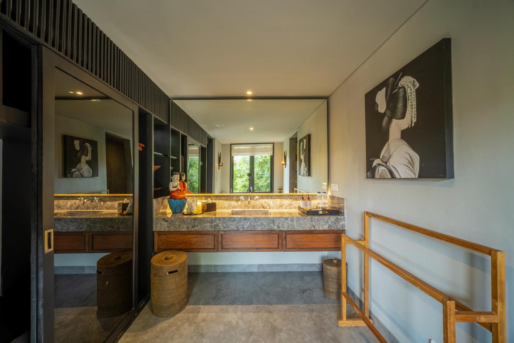 Villa De Suma - Fully Staffed Luxury Villa, Walk To The Beach! Σεμινιάκ Εξωτερικό φωτογραφία