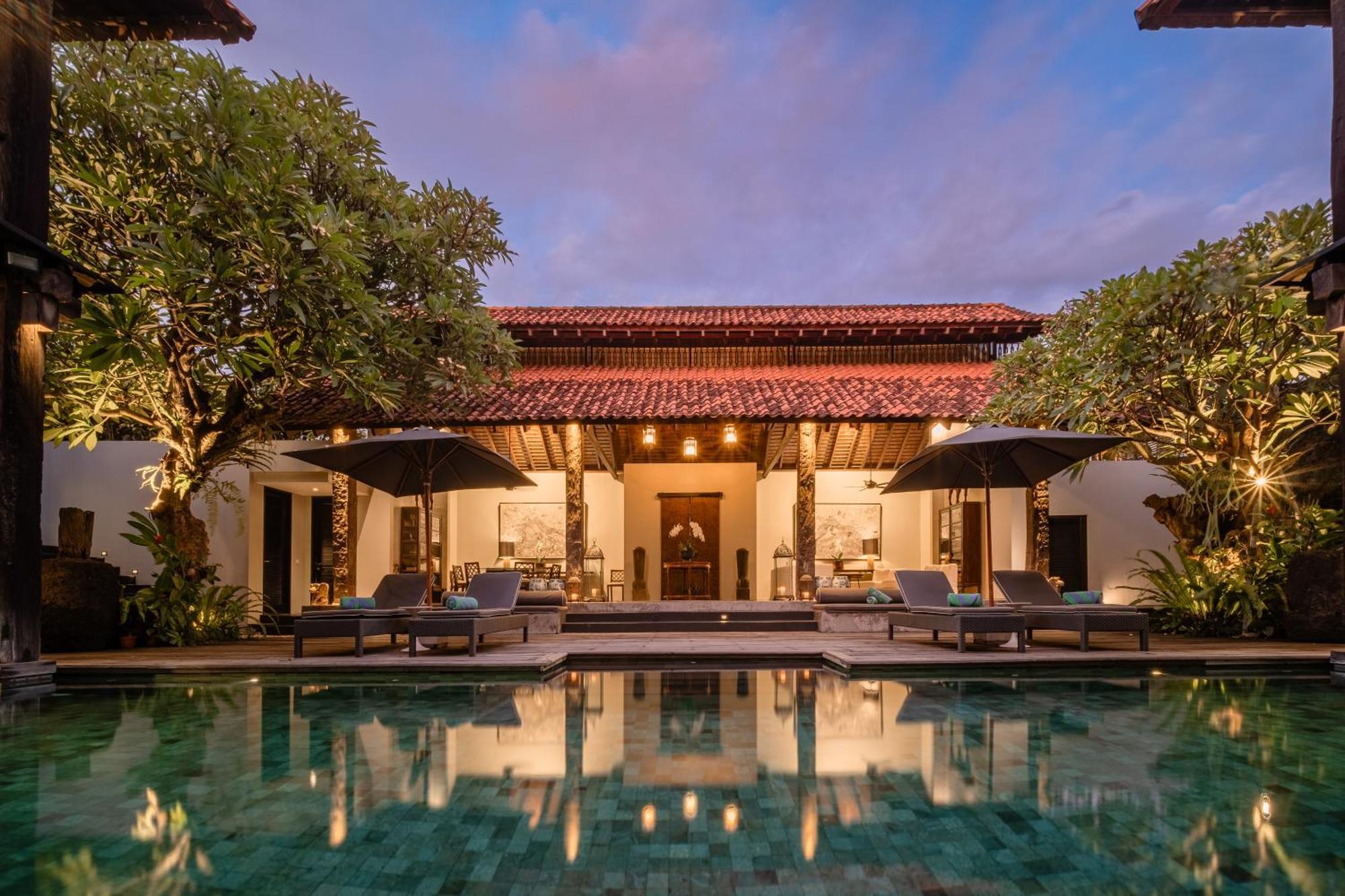 Villa De Suma - Fully Staffed Luxury Villa, Walk To The Beach! Σεμινιάκ Εξωτερικό φωτογραφία